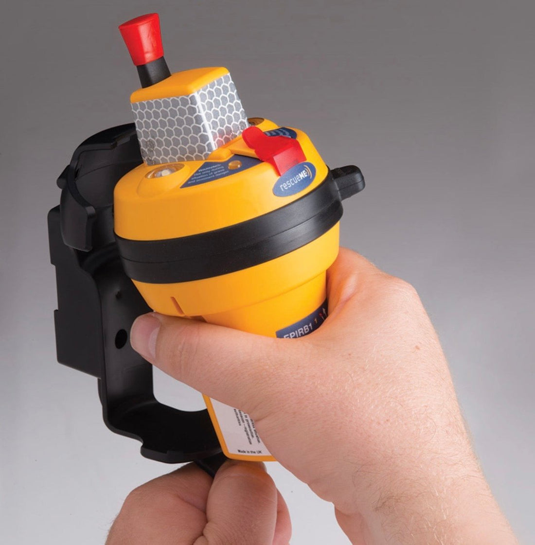 Ocean Signal RescueME EPIRB1