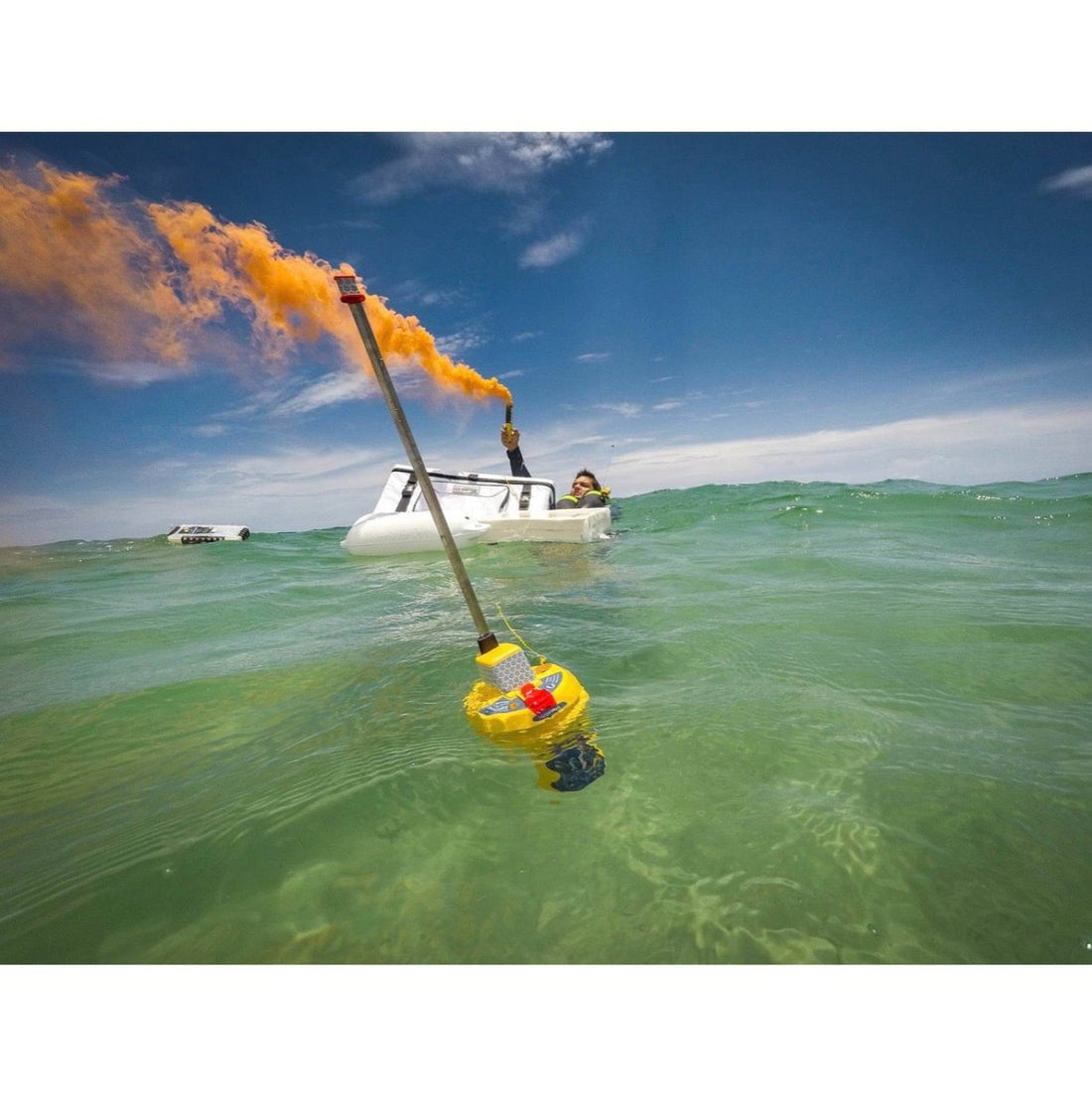 Ocean Signal RescueME EPIRB1